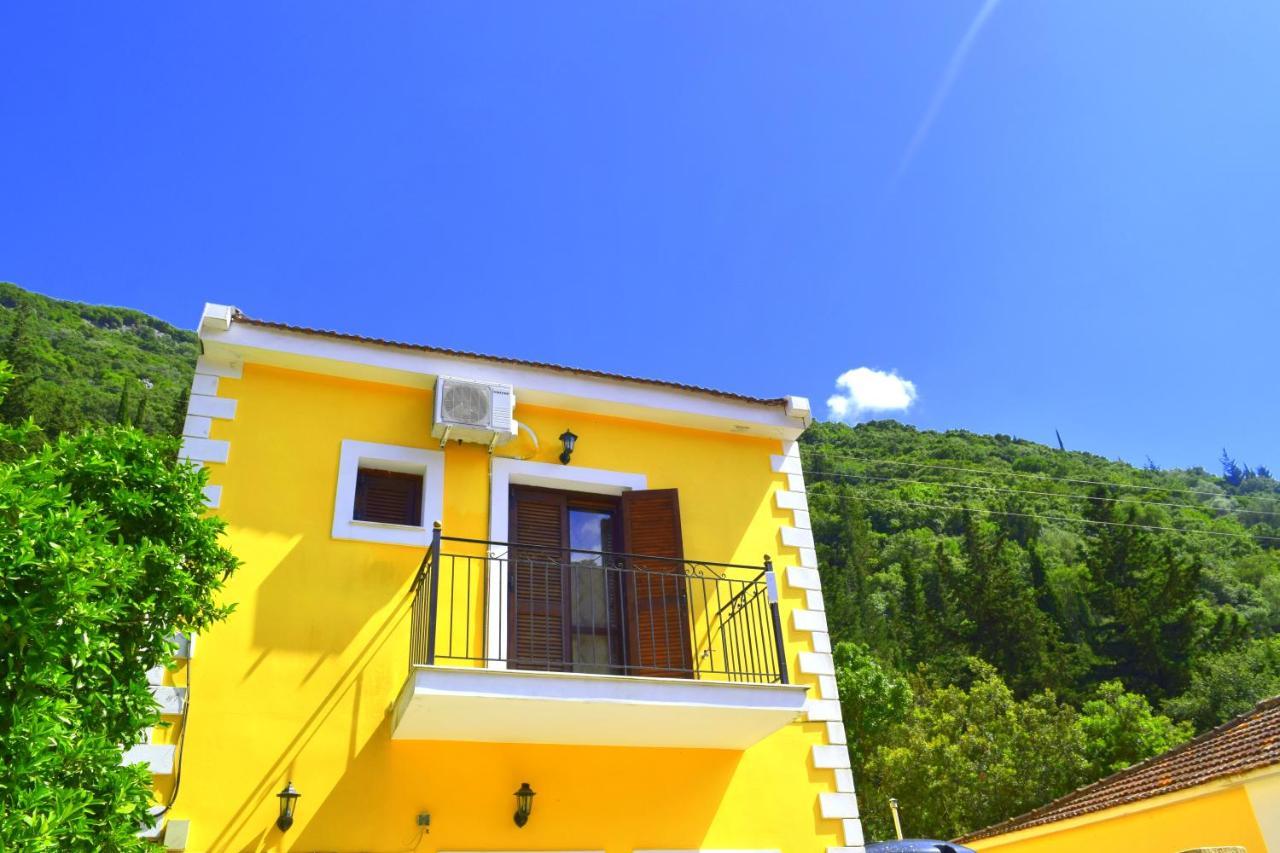 Dourios Ippos Apartments Frikes Exterior foto