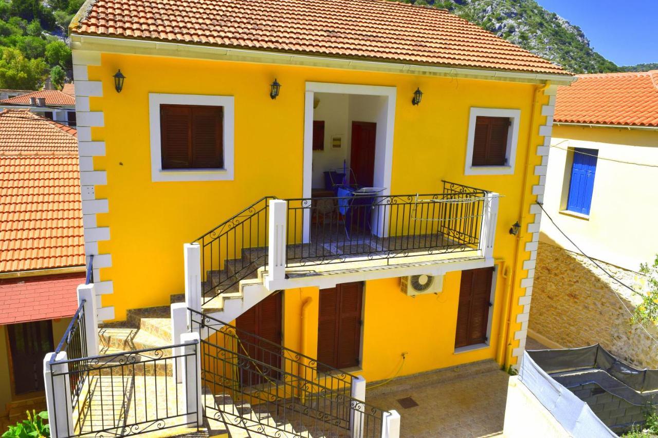 Dourios Ippos Apartments Frikes Exterior foto