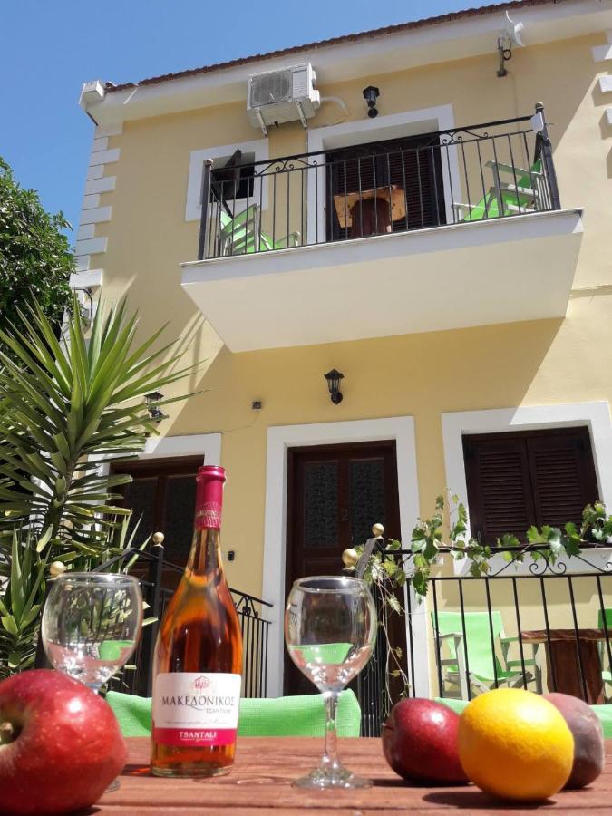 Dourios Ippos Apartments Frikes Exterior foto